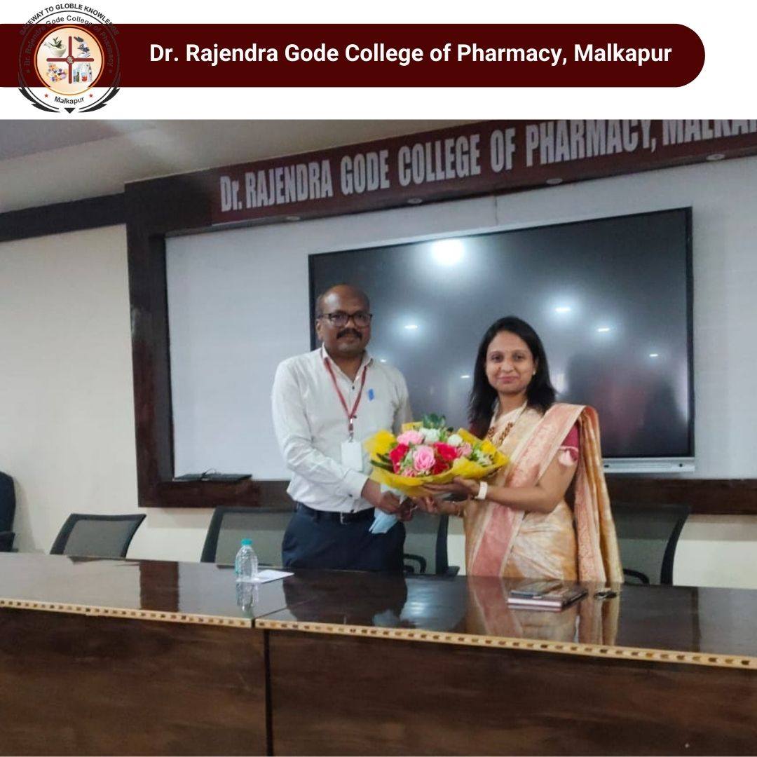Women’s Cell of Dr. Rajendra Gode College of Pharmacy, Malkapur organized a beautiful and enriching activity on “Reading of Shlokas from Shrimad Bhagwat Gita.”Inspired by the visionary leadership of our President Shri Yogendraji Gode Sir, Secretary Tanvi Gode Ma’am, Principal Dr. P. K. Deshmukh Sir, Academic Dean Dr. V. S. Adhao Sir and Respected M. N. Narkhede Sir, the Women’s Cell of Dr. Rajendra Gode College of Pharmacy, Malkapur organized a beautiful and enriching activity on “Reading of Shlokas from Shrimad Bhagwat Gita.” The session was gracefully conducted by Mrs. Harshal Pawankumar Agrawal, who shared the spiritual essence and moral values embedded in the Gita. Under the guidance of Women’s Cell Incharge Prof. S. J. Gandhi and dedicated members Prof. K. P. Gaikwad, Prof. R. A. Jangale and Prof. Chaitali Jaiswal, the program was successfully conducted. Preface was delivered by Prof. Chaitali Jaiswal, highlighting the importance of Gita Shlokas in daily life. Anchoring was done c